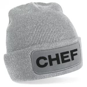 Beanie Mütze mit Spruch CHEF in Grau mit Patch warme Wintermütze für selbstbewusste Männer